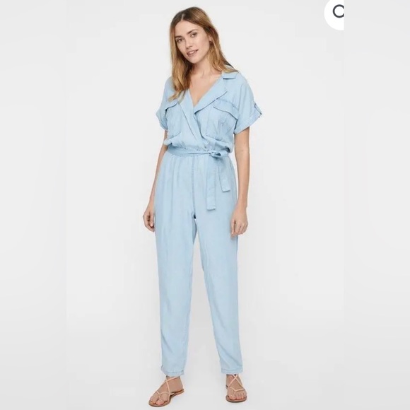Noisy May Chambray jumpsuit with belt. - Picture 1 of 7